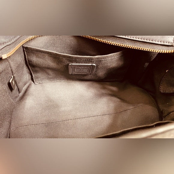 Coach Mini Blake Carryall Bag - Picture 11 of 17